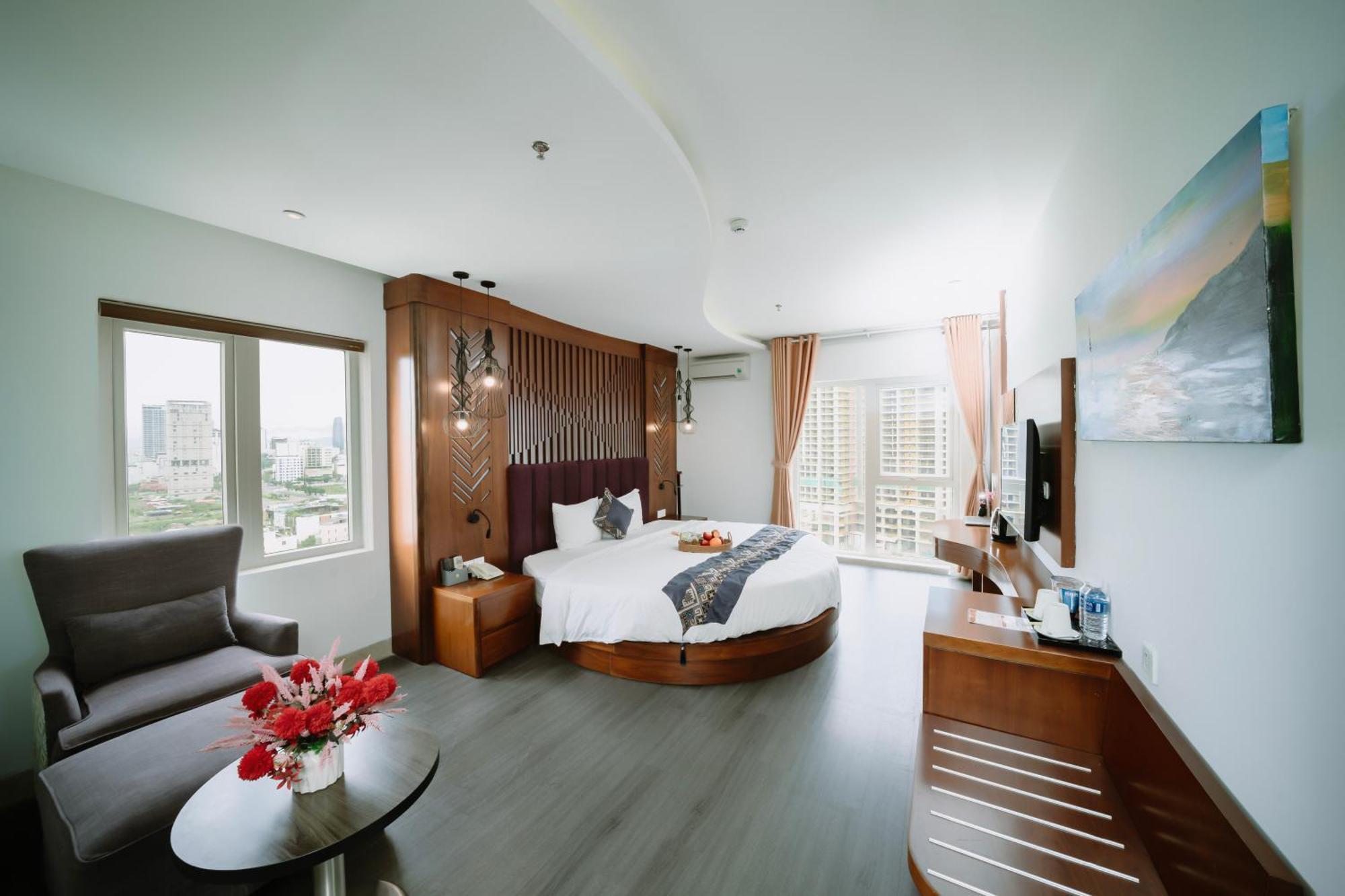 Tgt Beach Hotel Da Nang Esterno foto